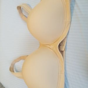 NWOT Vanity Fair Full Figure Bra SZ 40 DDD